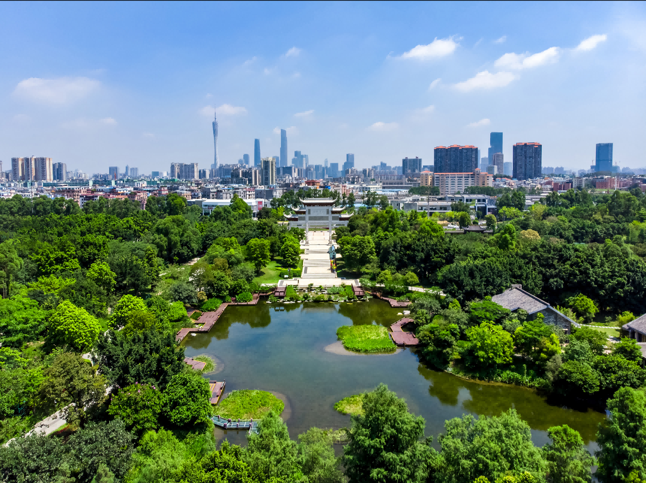 位于城市中央的廣州市海珠濕地公園景區(qū)，在超大城市中所發(fā)揮的生態(tài)價值益發(fā)凸顯。謝惠強(qiáng) 攝