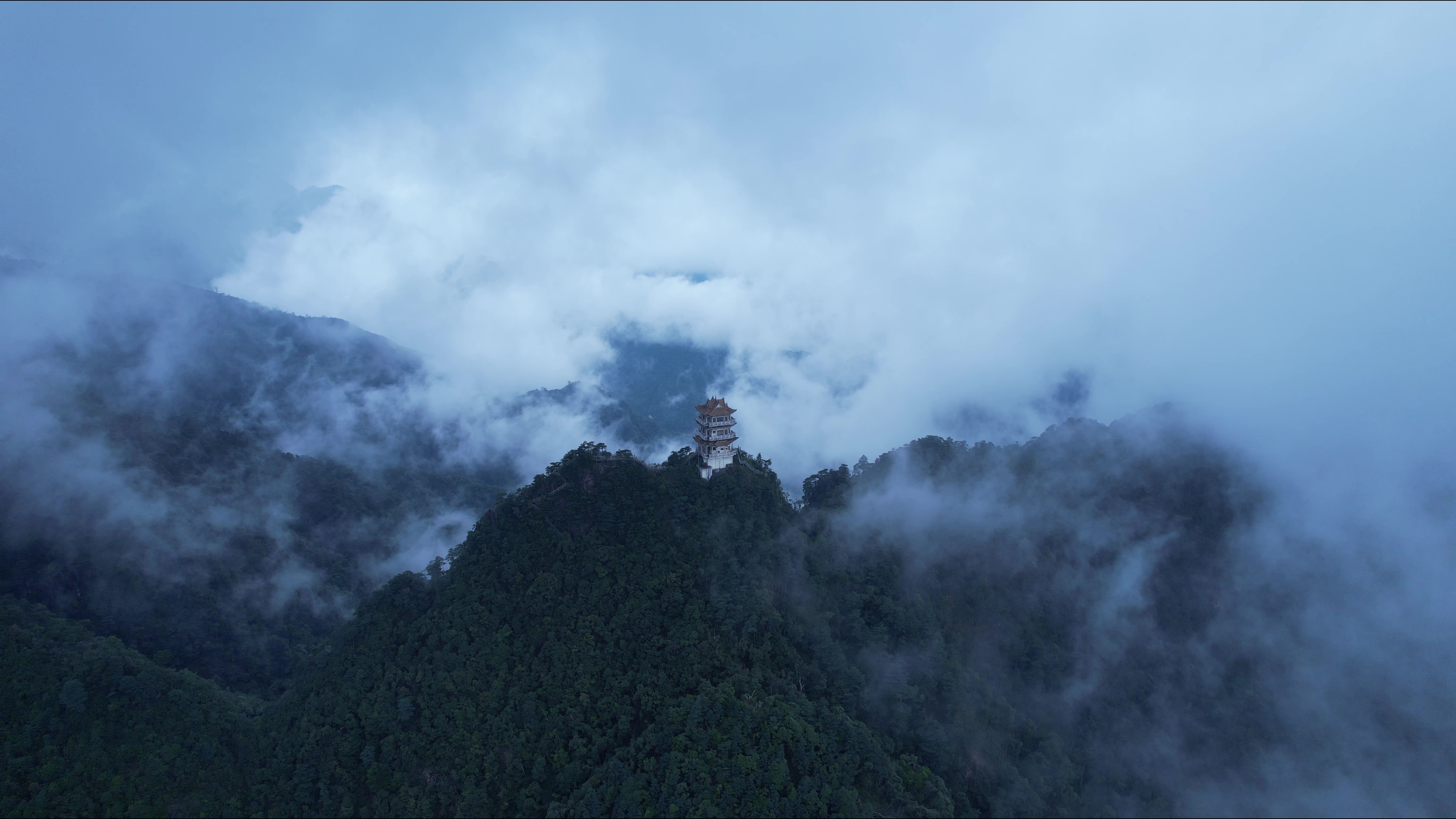 廣東南嶺國家級自然保護區(qū)小黃山。樸馨語攝